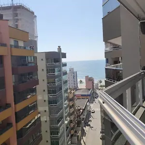 https://apartamento-confortvel-em-meia-praia-200-metros-da-praia.santa-catarina-brasil.com